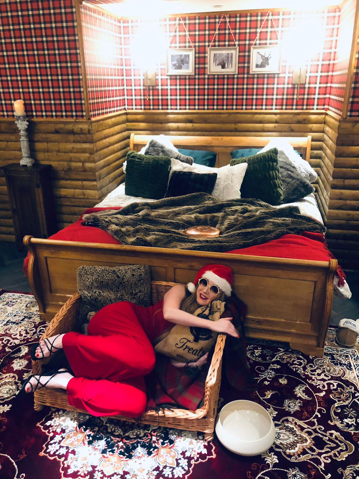 London Singing Santarinas