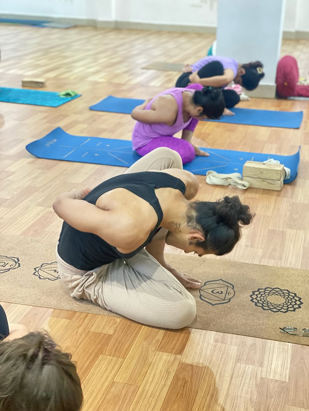 student-practising-during-yttc-rishikul-yogshala