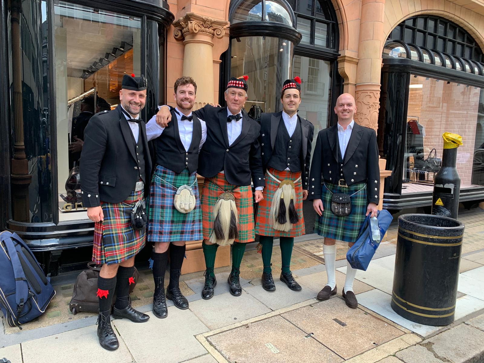 Book a Scottisch Bagpiper