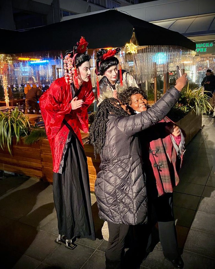 Book Oriental Themed Stilt Walkers